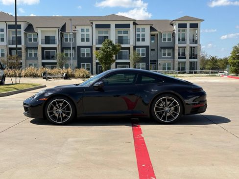 Used 2023 Porsche 911 Carrera T RWD image 4