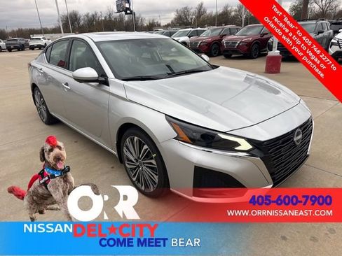 New 2025 Nissan Altima 2.5 SL image 7