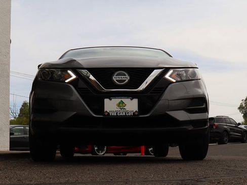 Used 2021 Nissan Rogue Sport S FWD image 17