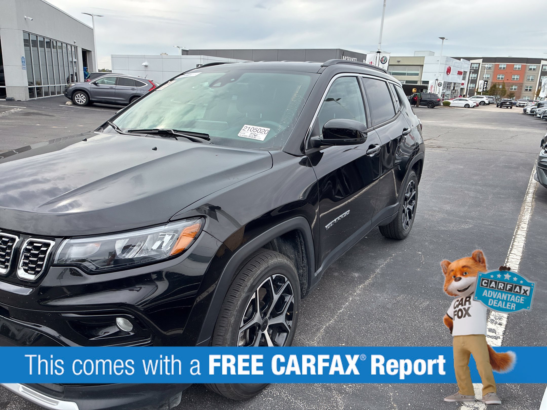 Used 2025 Jeep Compass Limited AWD/4WD image 2