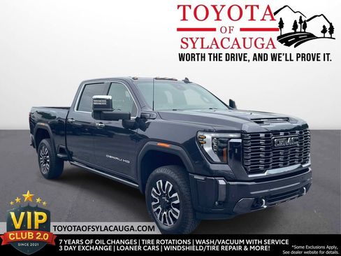 Used 2024 GMC Sierra 2500 Denali Ultimate AWD/4WD image 1