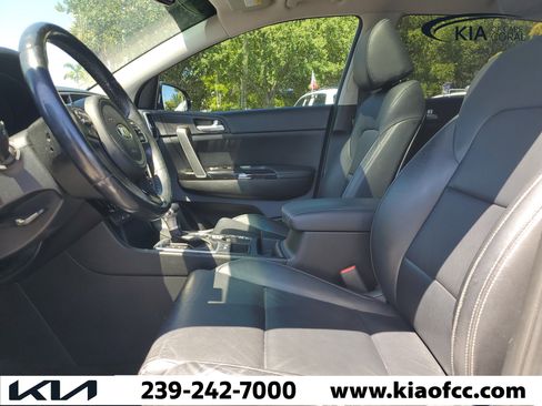 Used 2018 Kia Sportage EX w/ EX Premium Package FWD image 17