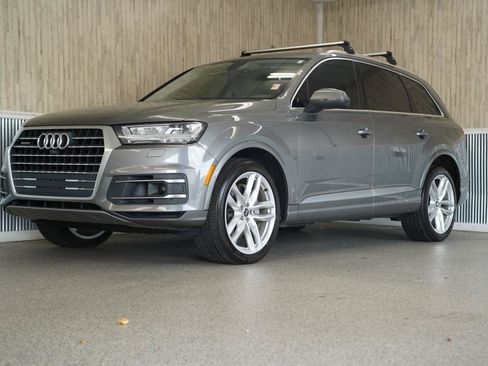 Used 2018 Audi Q7 3.0T Prestige AWD/4WD image 4