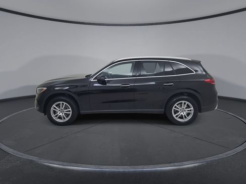 Used 2023 Mercedes-Benz GLC 300 4MATIC image 9