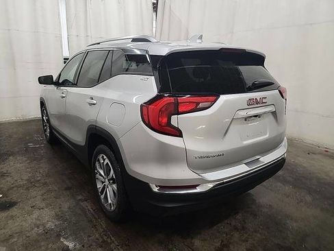 Used 2019 GMC Terrain SLT image 4