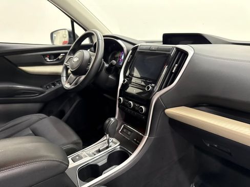 Used 2020 Subaru Ascent Premium w/ Convenience Package AWD/4WD image 25