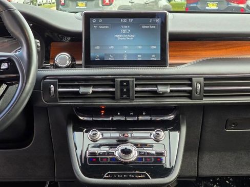 Used 2022 Lincoln Corsair Reserve w/ Equipment Group 201A image 25