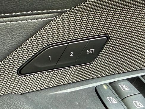 Used 2025 BMW i4 xDrive40i w/ Premium Package image 15