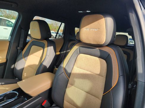 New 2026 Chevrolet Equinox ACTIV image 22