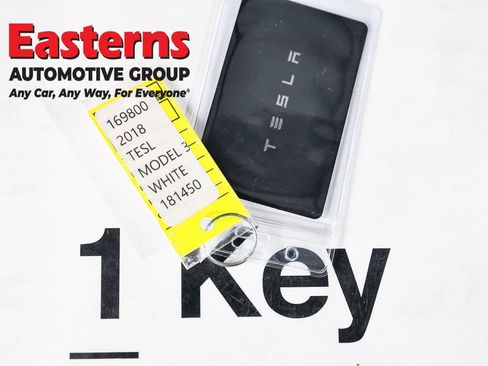 Used 2018 Tesla Model 3 Long Range image 19