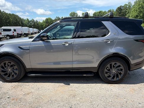Used 2023 Land Rover Discovery S R-Dynamic AWD/4WD image 11