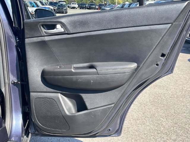 Used 2018 Kia Sportage LX AWD/4WD image 22