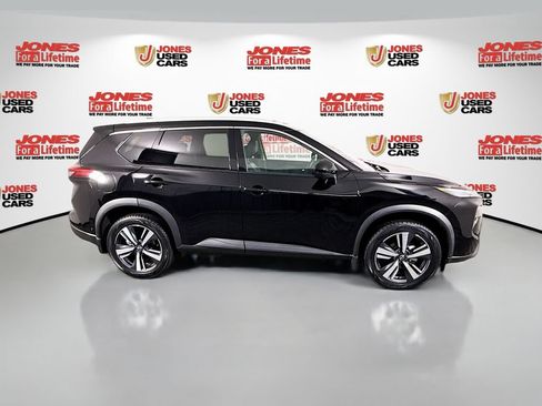 Certified 2024 Nissan Rogue SL FWD image 17