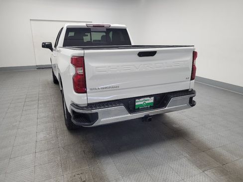 Used 2021 Chevrolet Silverado 1500 LT w/ Convenience Package II RWD image 6