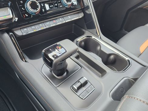 New 2026 GMC Sierra 1500 AT4 w/ AT4 Premium Package image 30