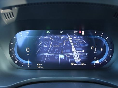 Used 2025 Volvo XC60 B5 Plus image 28