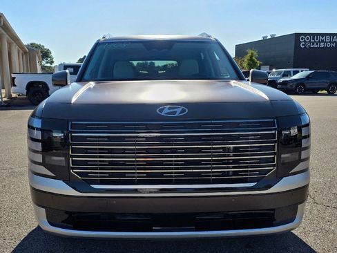 New 2026 Hyundai Palisade Calligraphy FWD image 3