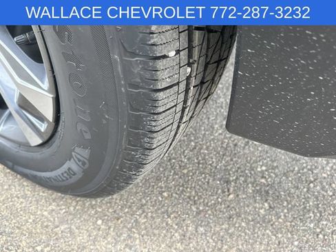 Used 2026 Chevrolet Equinox LT w/ Safety and Technology Package FWD image 10