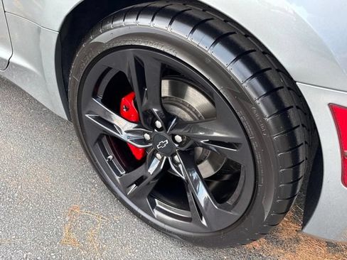 Used 2023 Chevrolet Camaro SS RWD image 27