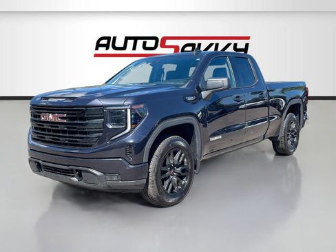 Used 2025 GMC Sierra 1500 Elevation AWD/4WD image 3
