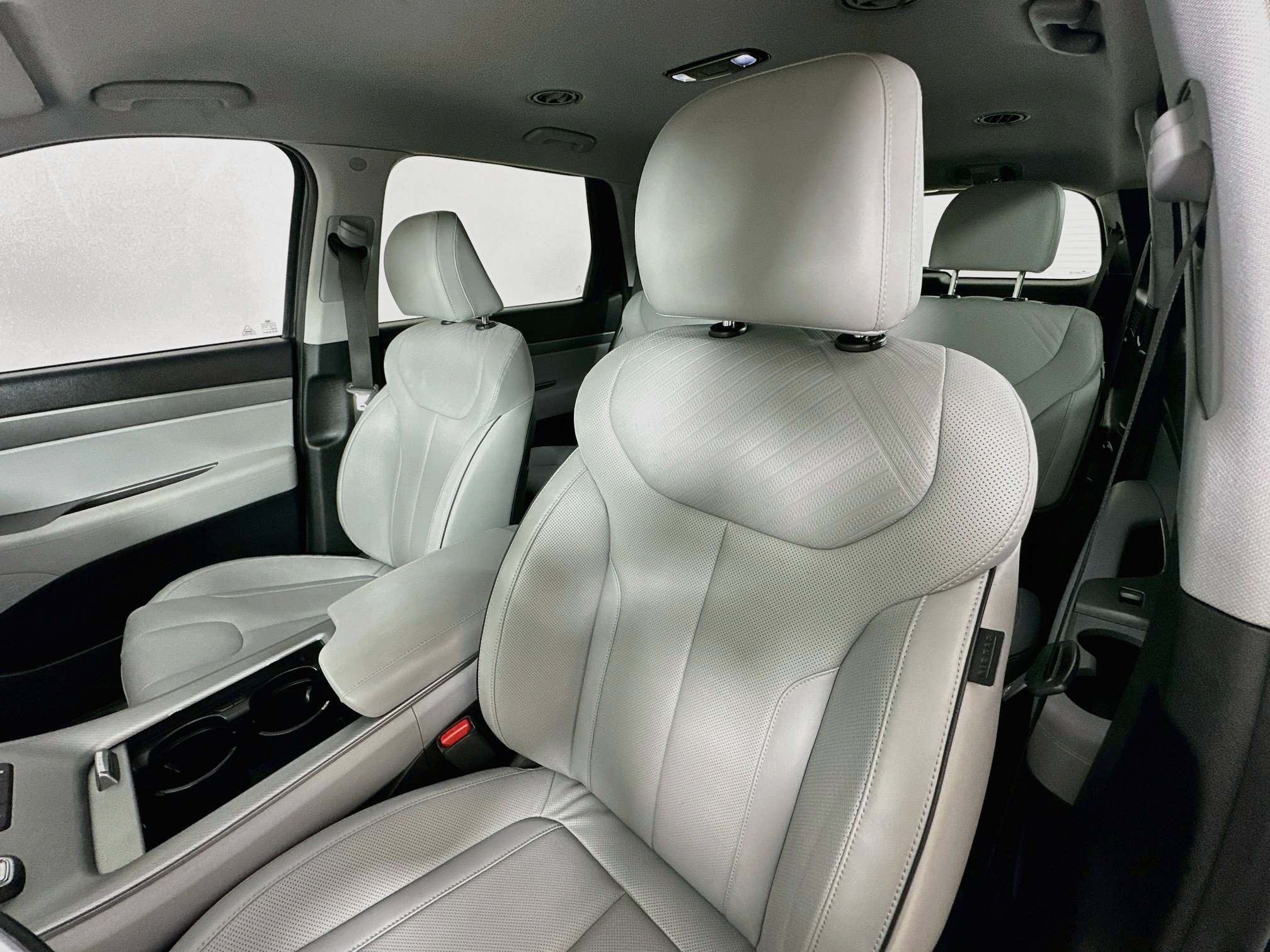 Used 2023 Hyundai Palisade SEL FWD image 19