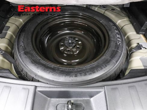 Used 2019 Nissan Rogue SV w/ Premium Package image 25