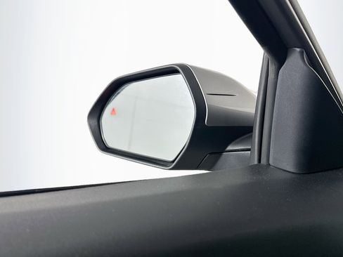 Used 2025 Kia K4 LXS image 16