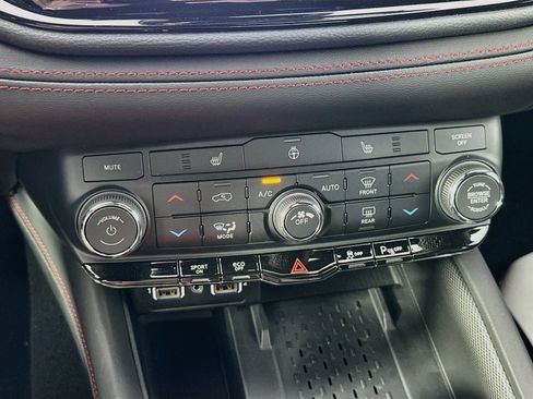 New 2027 Dodge Durango GT AWD/4WD image 16