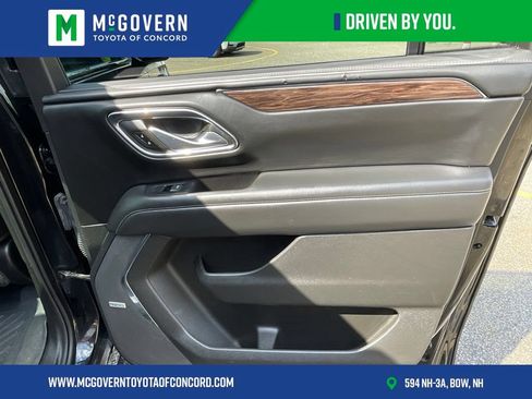 Used 2023 Chevrolet Suburban Z71 AWD/4WD image 30