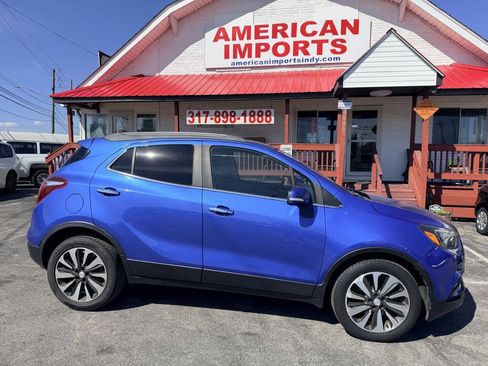 Used 2017 Buick Encore Essence FWD image 1