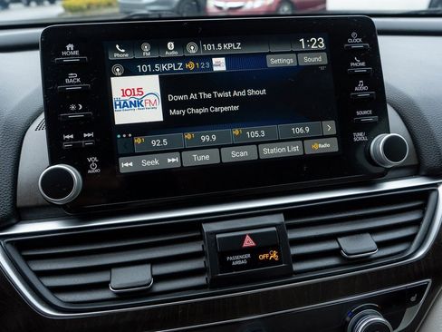 Certified 2019 Honda Accord EX-L image 28