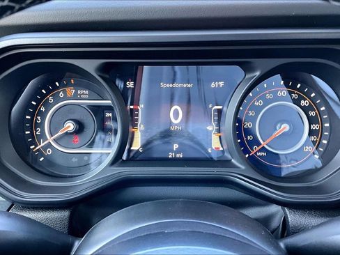 New 2026 Jeep Gladiator Mojave AWD/4WD image 8