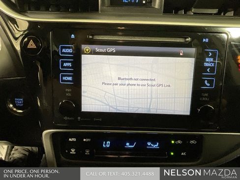 Used 2019 Toyota Corolla SE image 33