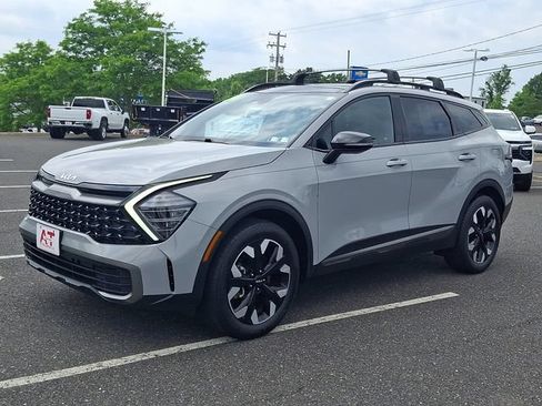 Used 2024 Kia Sportage X-Line w/ X-Line Premium Package AWD/4WD image 3