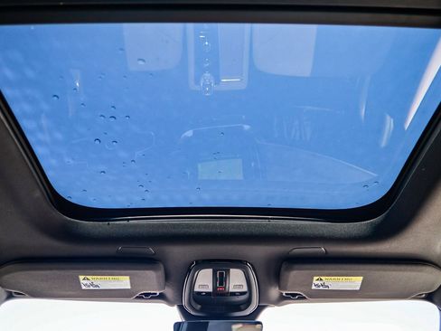 New 2026 Volvo XC90 B5 Plus w/ Protection Package AWD/4WD image 16