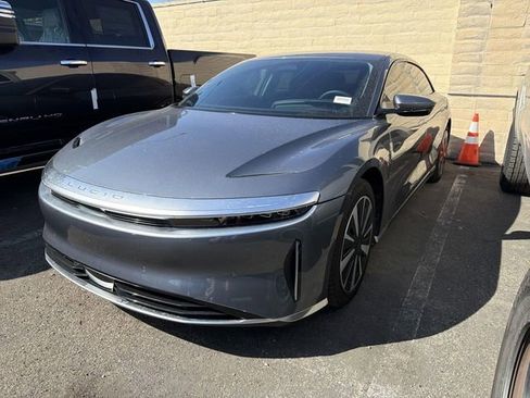 Used 2025 Lucid Air Touring AWD/4WD image 3