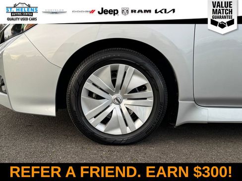 Used 2022 Nissan Leaf S image 13