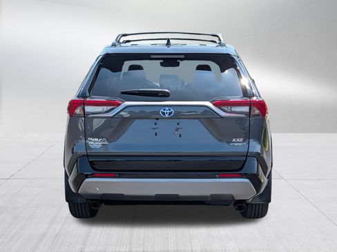 Used 2023 Toyota RAV4 XSE AWD/4WD image 6