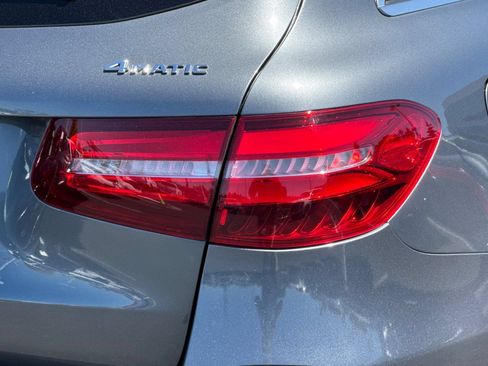 Used 2018 Mercedes-Benz GLC 350e 4MATIC image 49