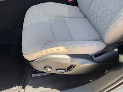 New 2026 Volvo XC60 B5 Core w/ Protection Package Premier image 20