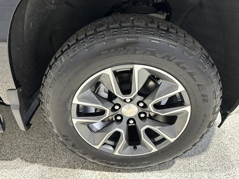 Certified 2024 Chevrolet Silverado 1500 LT w/ All Star Edition Plus AWD/4WD image 18
