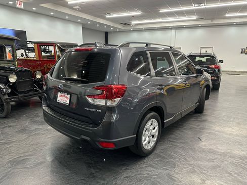 Used 2021 Subaru Forester image 5