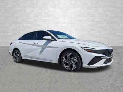 Certified 2025 Hyundai Elantra SEL
