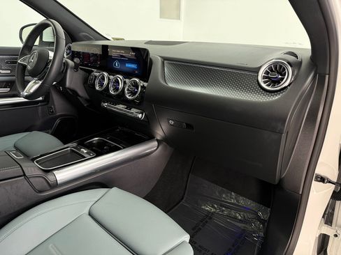 Used 2026 Mercedes-Benz GLA 250 image 21