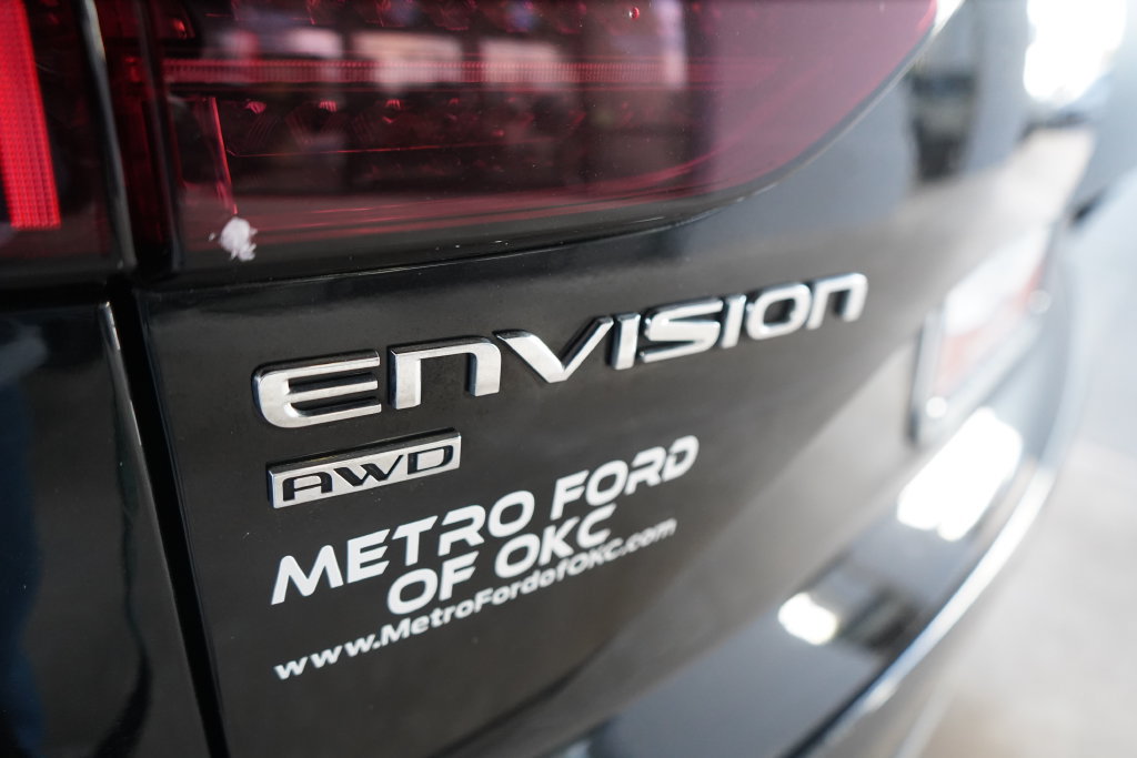Used 2024 Buick Envision Preferred AWD/4WD image 7