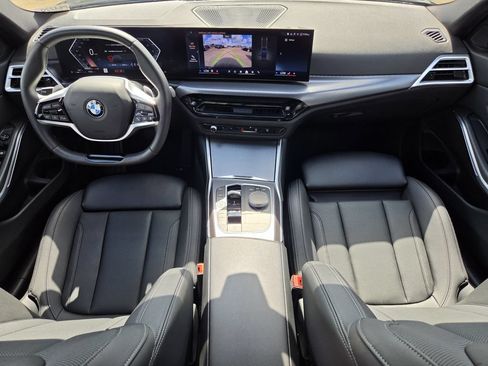 Used 2025 BMW 330i xDrive Sedan AWD/4WD image 12