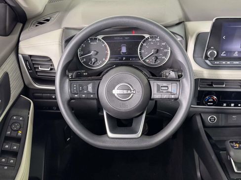 Used 2023 Nissan Rogue SV AWD/4WD image 20