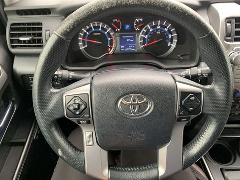 Used 2016 Toyota 4Runner Limited image 19
