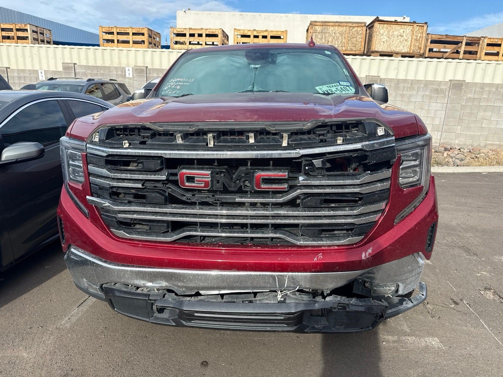 Used 2023 GMC Sierra 1500 SLT w/ SLT Premium Package AWD/4WD image 3