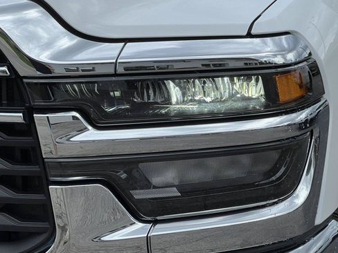 Used 2026 RAM 2500 Big Horn AWD/4WD image 35